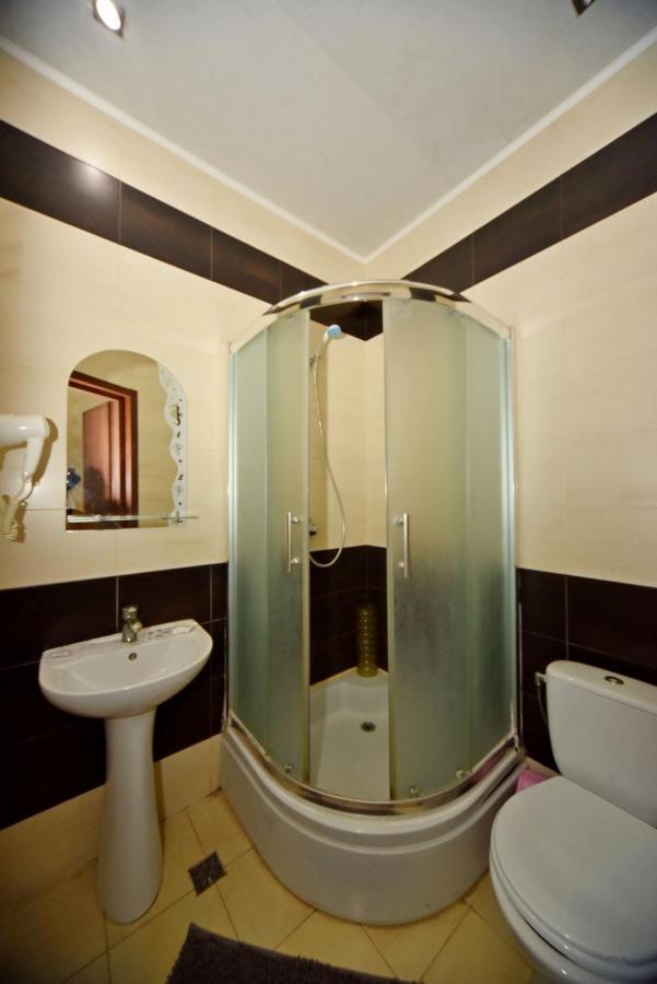 Malon Apartments Harkiv Exterior foto