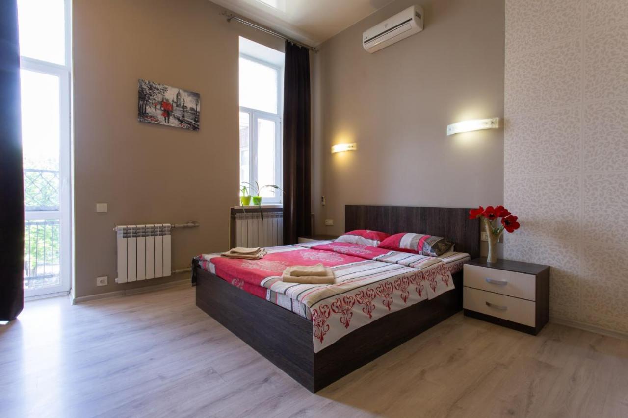 Malon Apartments Harkiv Exterior foto